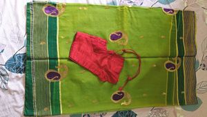Green &amp; Red Saree with blouse