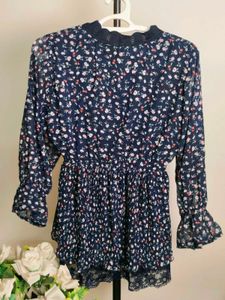 Floral Print Pleated Blouse