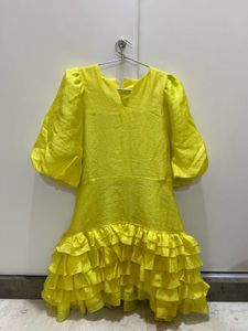 Women Yellow baloon sleeves Designer dress