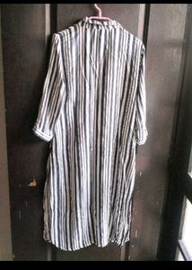 Aurelia Striped Collared Kurta