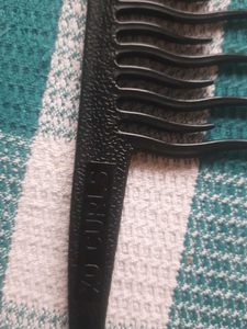 Detangling Combs