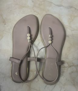 Cute Flats & Sandals