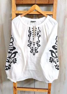 Black Embroidered Peasant Top size-46-48