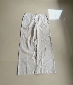 Baggy trousers for men and women