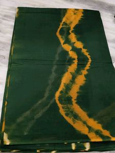 Maroon And Mustard Tie An Dye Saree