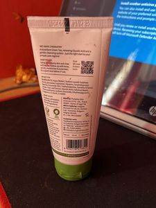 Plum Green Tea Face Wash