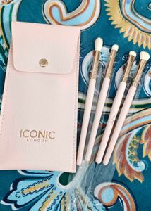 Iconic London Eye Brushes