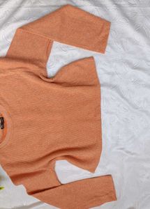 Zara Cropped Pullover 🧡