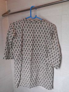 Patterned Short Kurti 🤎