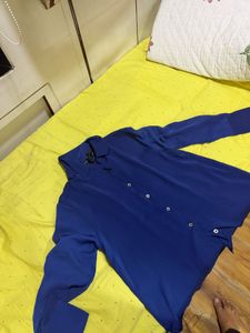 Elegant Blue Long Sleeve Shirt