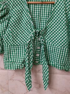 STYLE QUOTIENT CHECKED GREEN &amp; WHITE CROP TOP