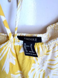 FOREVER 21 Beautiful Halter Top