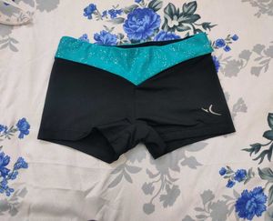 old navy Sports Bra and Athletic short combo