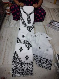 Elegant White &amp; Black Embroidered Salwar Kameez