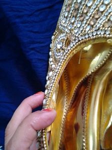 Embroidered Golden Khusa Shoes