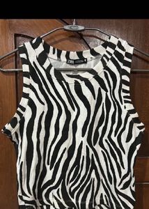 ZARA Zebra Print Crop Top