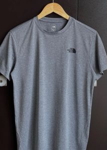 TNF Women’s Tee