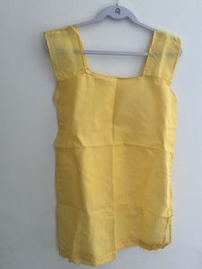 Beautiful Lucknowi kurti With Lining