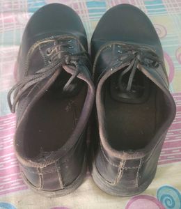 Leather school  👞 shoes