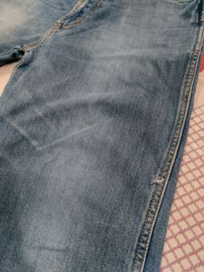 Wrangler Men&#39;s Regular Fit Jeans