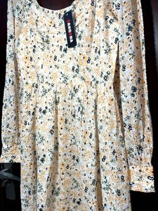 Floral Mini Dress with Long Sleeves