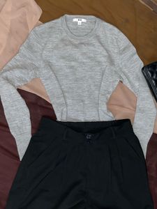 Grey Uniqlo Sweater