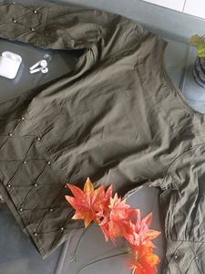 Simple And Sober Top
