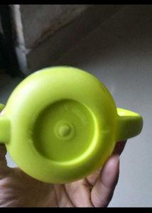 Baby Hug Sipper