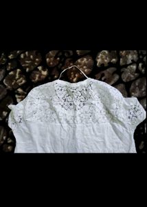 Crochet Chic Sweater (free🎁white net top)