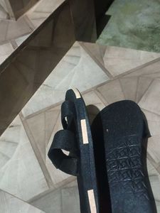 Odyssia Black Sandals