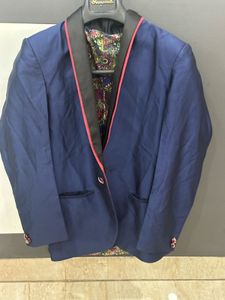 Stylish Patterned Blazer