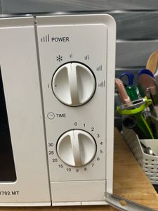 Bajaj 17L Solo Microwave White