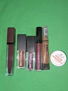 🔥Makeup Bundle🔥