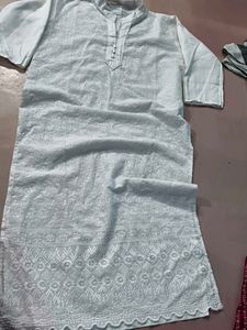 Elegant White Embroidered Kurta