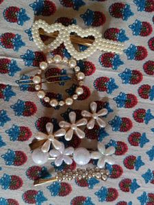 Pearl Hair Clip Set