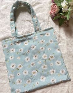 Sale💖Daisy Delight Tote Bag🌷