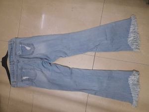 Highwaisted Bootcut Ribbed Denim