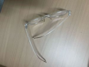 Clear Frame Glasses