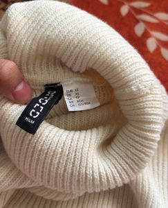 H&amp;m Turtleneck Cropped Jumper (Xs)