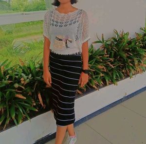 Knit Top With Skirt