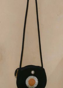 Daisy Crossbody Bag