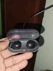 Sony Airbuds excellent condition
