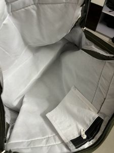 hand bag