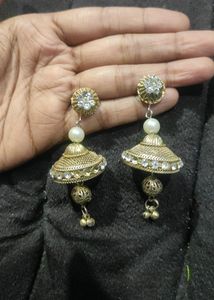 Combo Golden Jhumka With Braslet