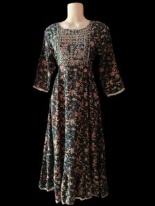 Beautiful Forest Green Anarkali Kurti 😍🫠