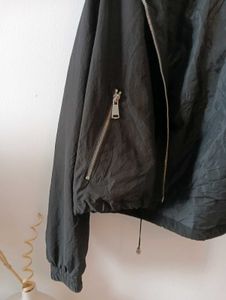 Pull &amp; Bear Stylish Black Zipper Jacket