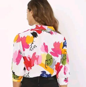 Multicolour FloralPrint  Croptop,Bustsize-38,Goes Well On Jeans And Skirts