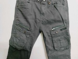Combo Of 2 Unisex Cargos❤🔥