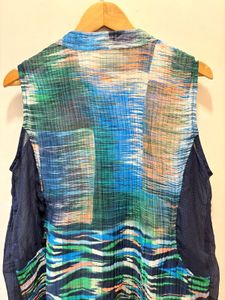 Abstract Print Sleeveless Top