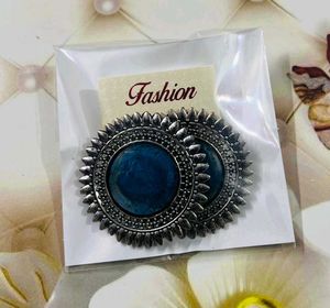 Resin Aat Fashion Earrings Only 1 Pics